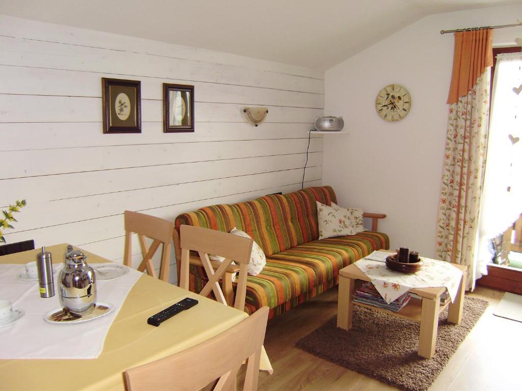 Haus Christl Reit Im Winkl, Kostenloser Parkplatz, 5 Minuten Zum Ortszentrum, Ruhige Lage, Wlan Номер фото
